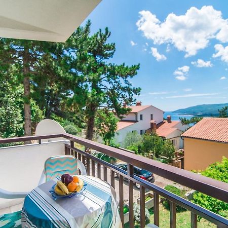 Apartments Pino Rabac Exterior photo